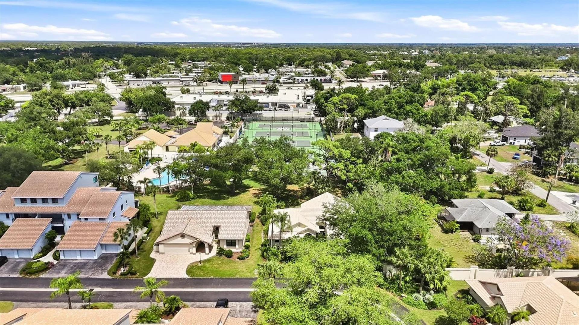 216 Carriage House Lane Nokomis FL 34275