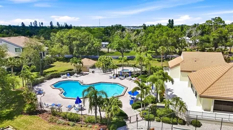 216 Carriage House Lane Nokomis FL 34275