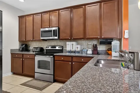 9118 Shepton Street Orlando FL 32825