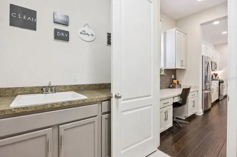 907 Easley Avenue Winter Garden FL 34787
