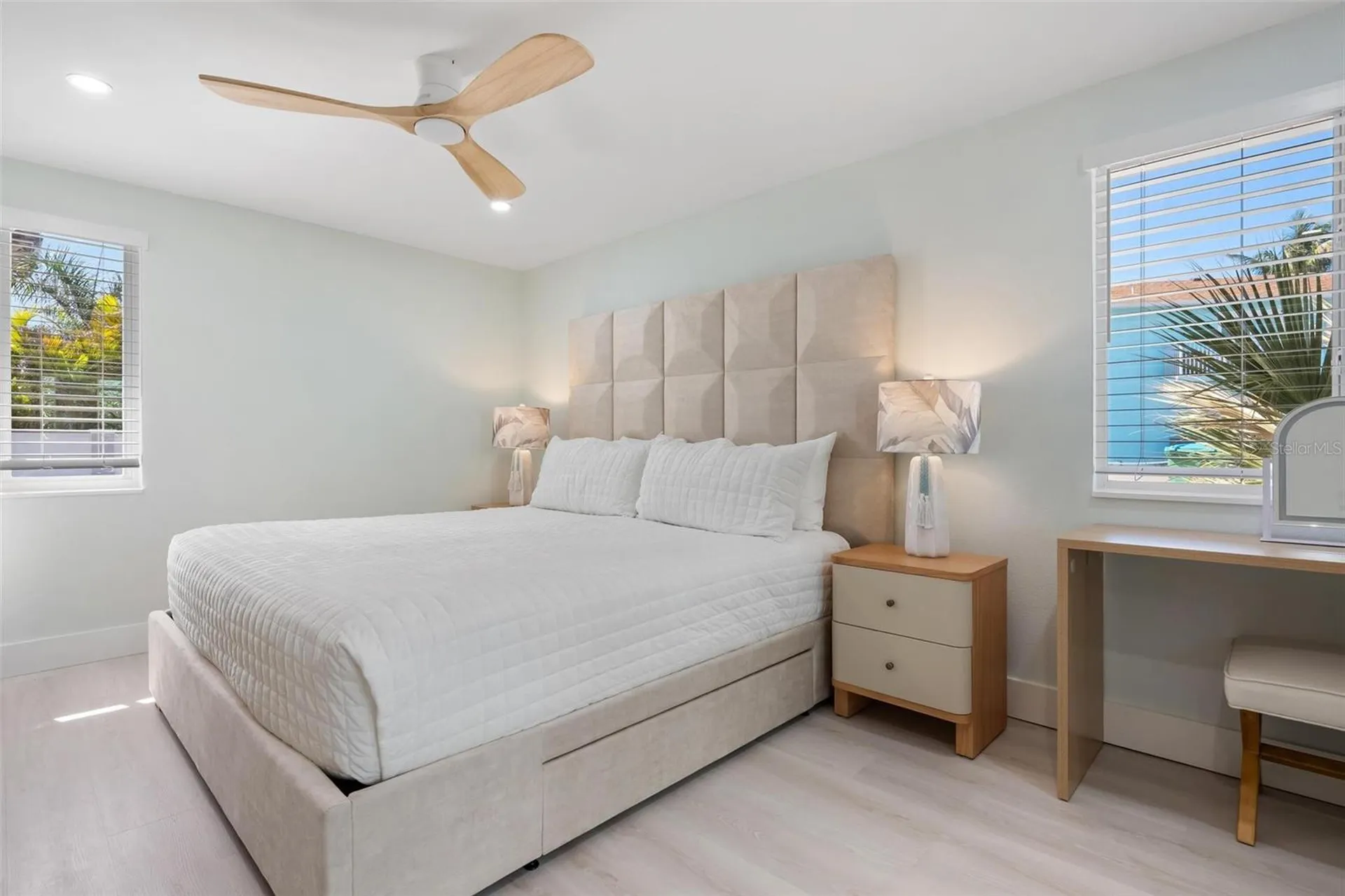 118 9th Street N Bradenton Beach FL 34217
