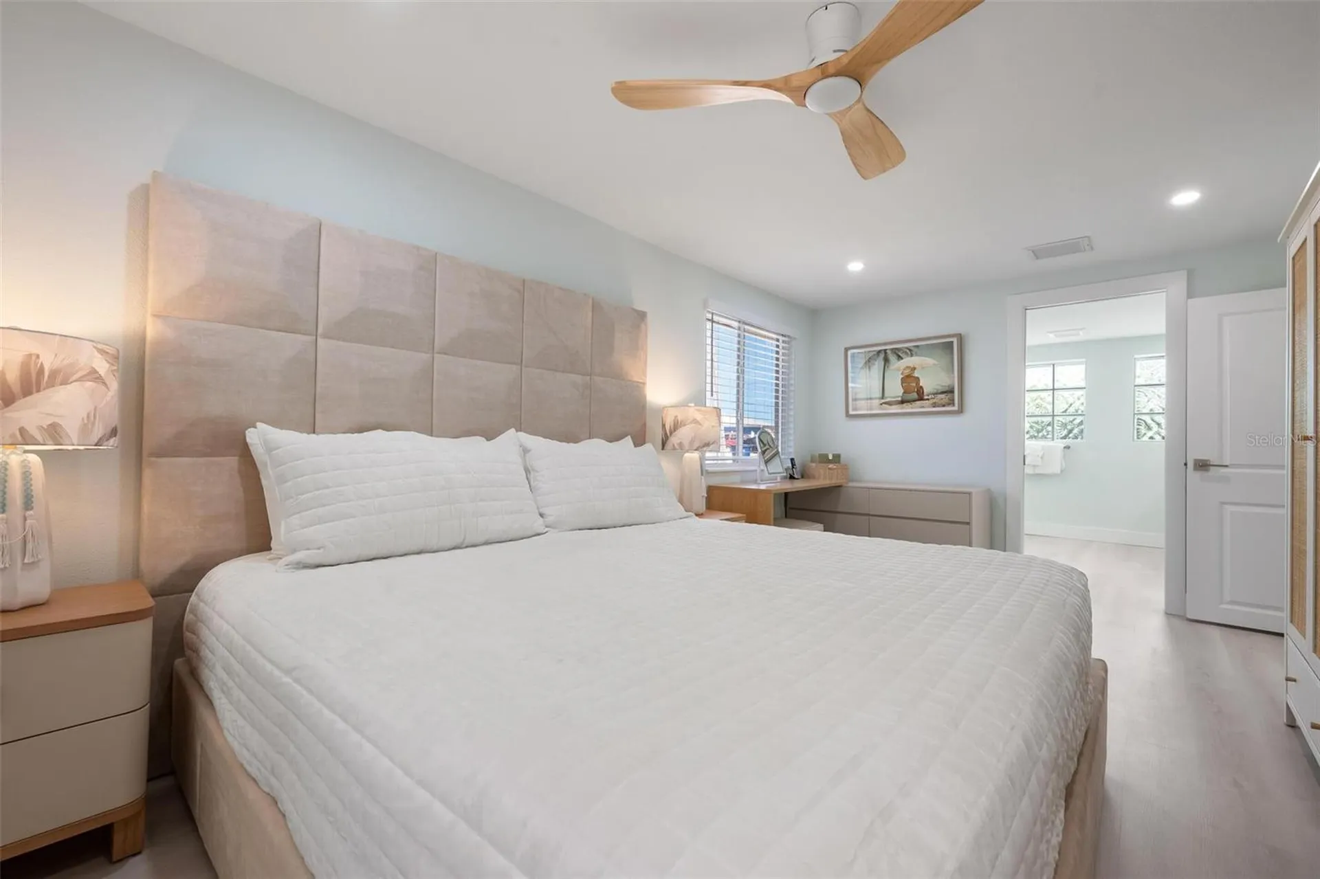 118 9th Street N Bradenton Beach FL 34217