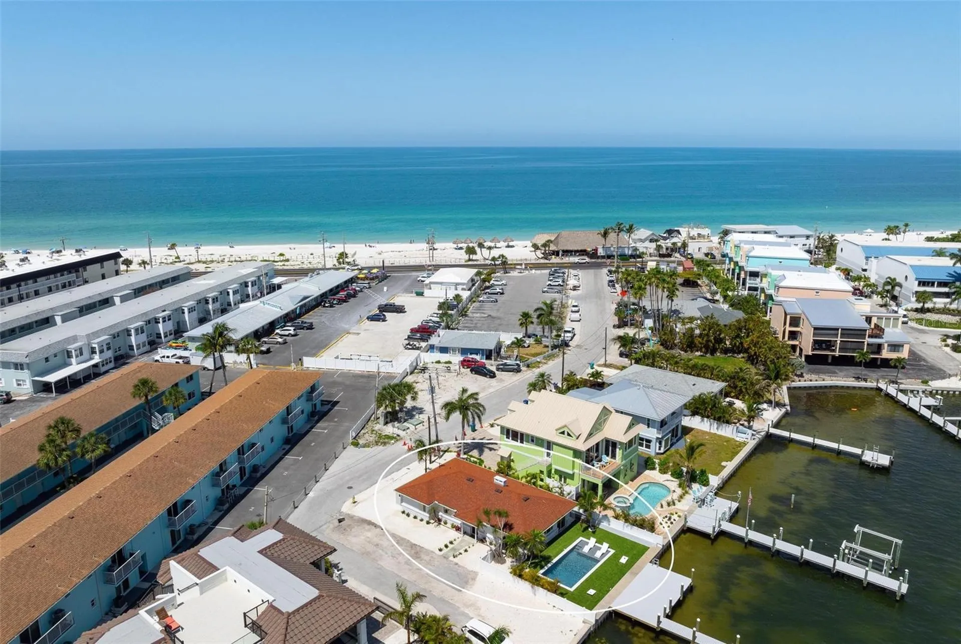 118 9th Street N Bradenton Beach FL 34217