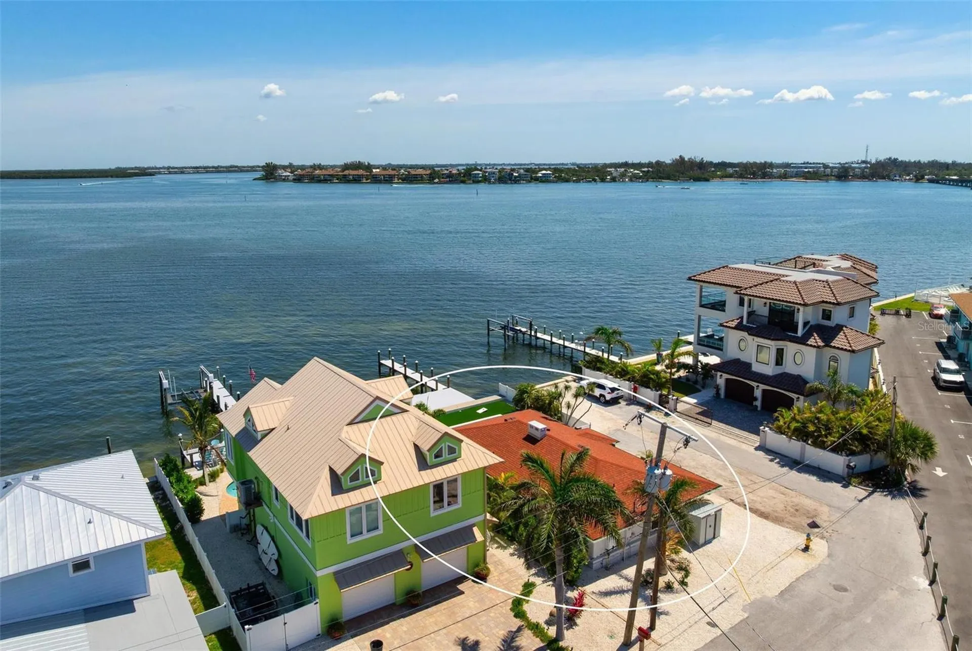 118 9th Street N Bradenton Beach FL 34217