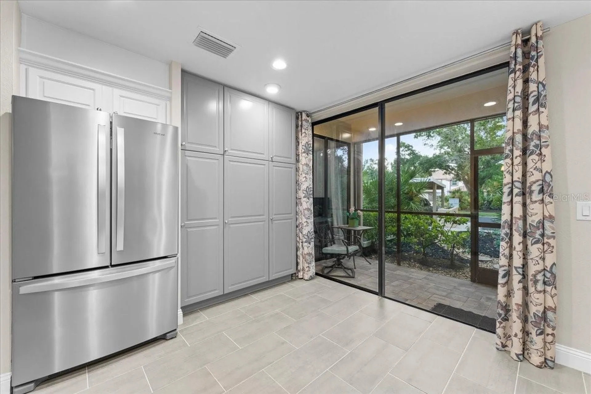 10 Shamrock Way Oldsmar FL 34677