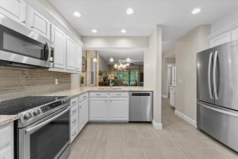 10 Shamrock Way Oldsmar FL 34677