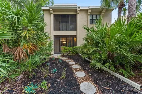 10 Shamrock Way Oldsmar FL 34677
