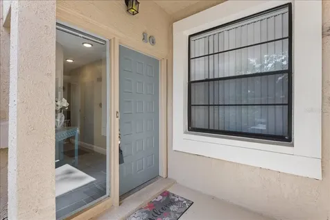 10 Shamrock Way Oldsmar FL 34677