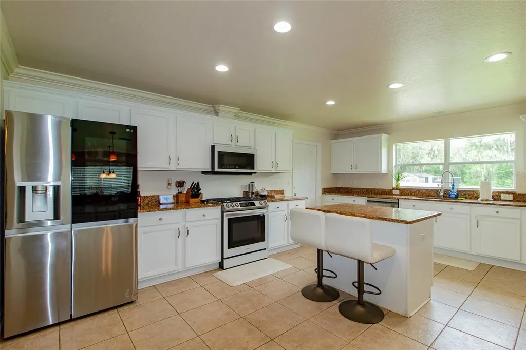 2602 Blackwater Oaks Lane Mulberry FL 33860