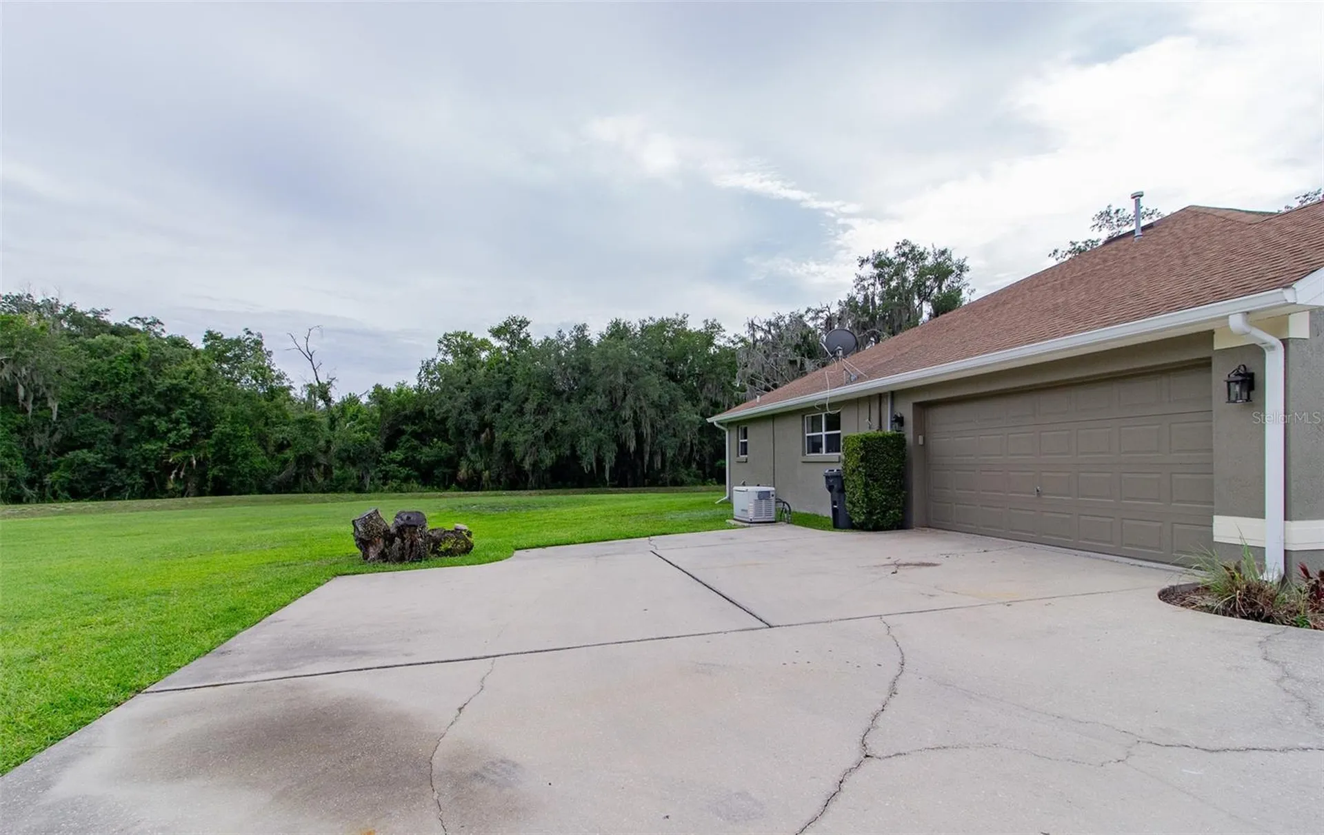 2602 Blackwater Oaks Lane Mulberry FL 33860