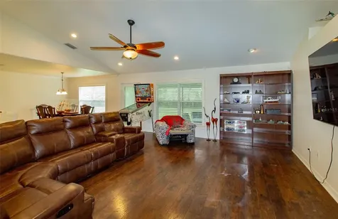 2602 Blackwater Oaks Lane Mulberry FL 33860