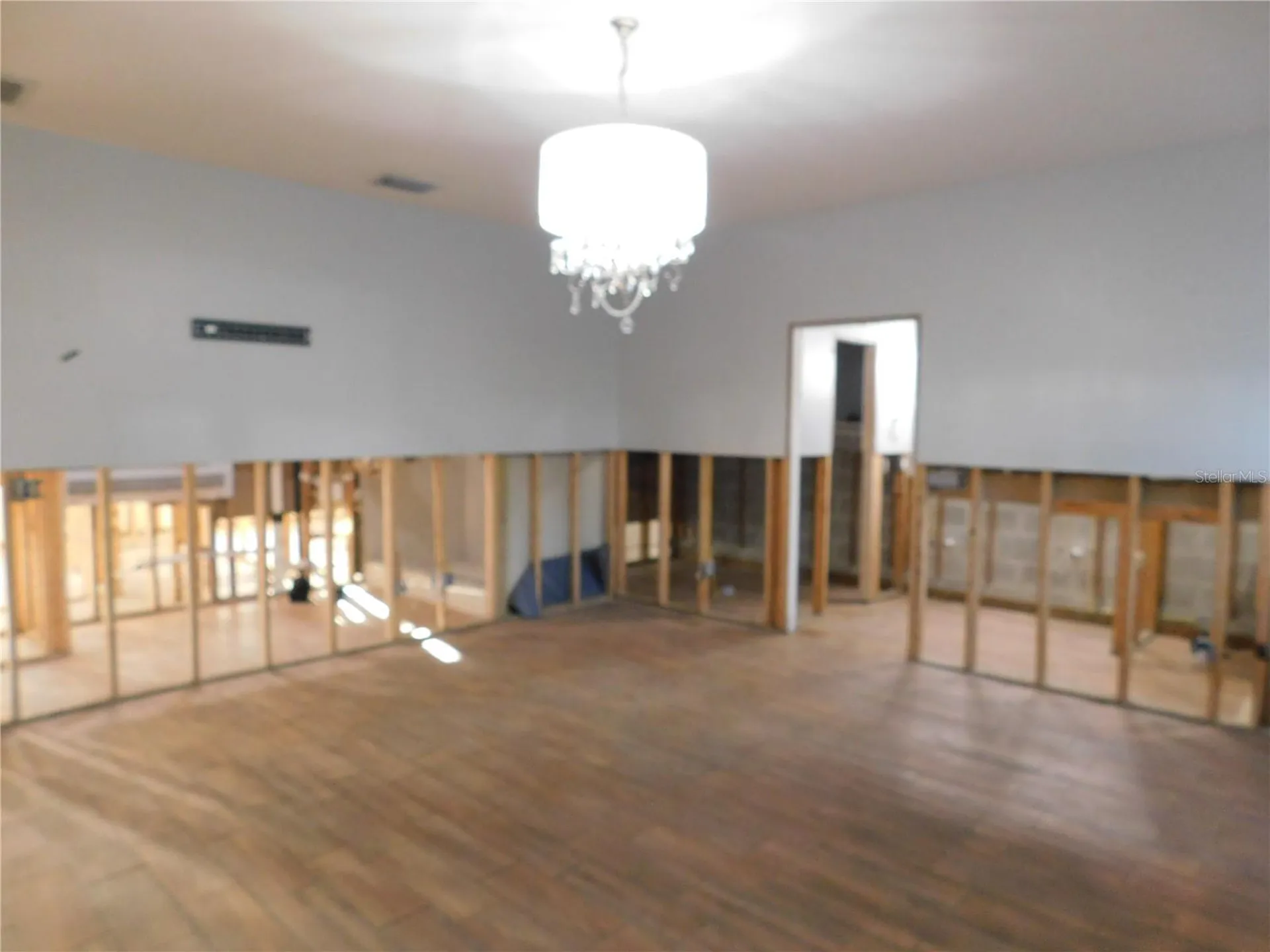 2525 N Valrico Road Seffner FL 33584