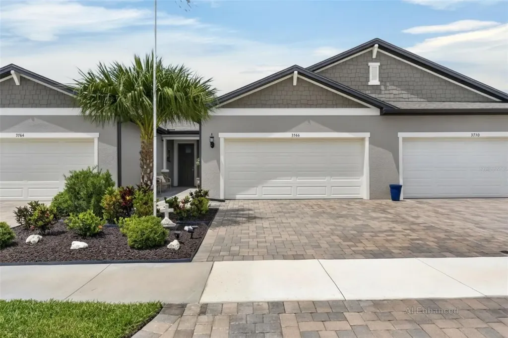 3766 Laughing Dove Avenue Sun City Center FL 33573