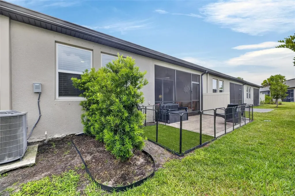 3766 Laughing Dove Avenue Sun City Center FL 33573