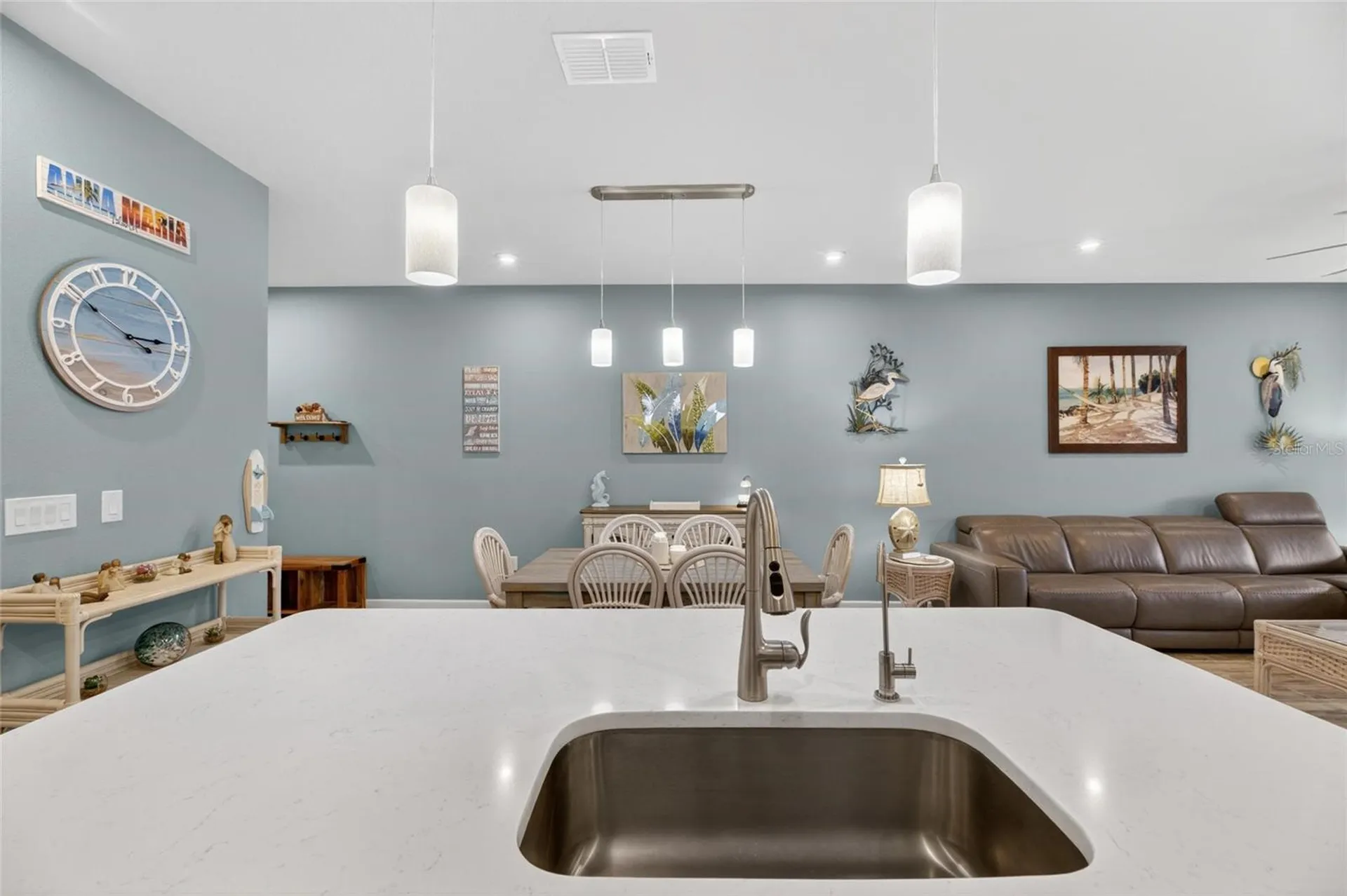 3766 Laughing Dove Avenue Sun City Center FL 33573