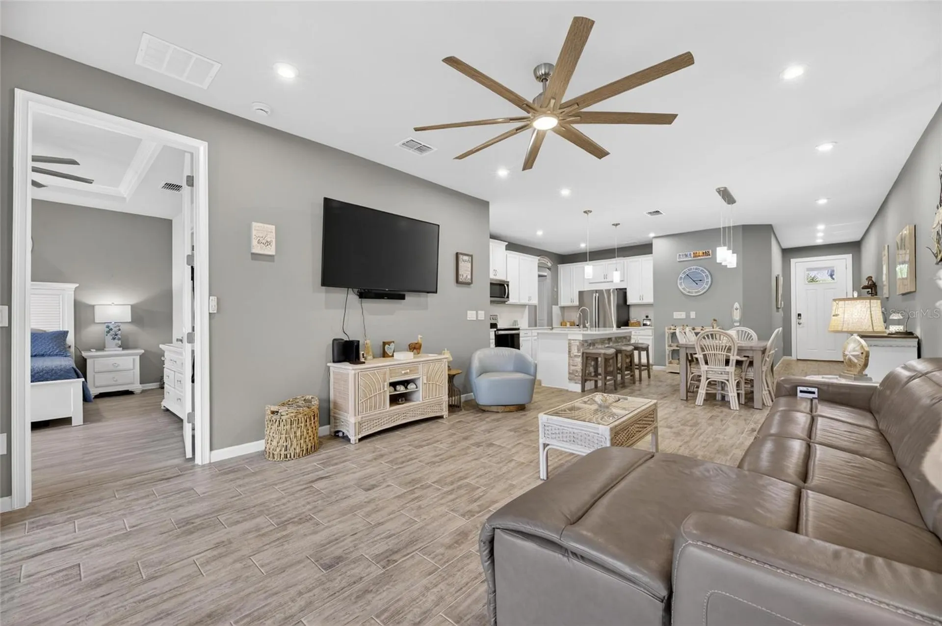 3766 Laughing Dove Avenue Sun City Center FL 33573