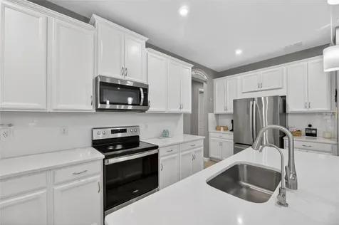 3766 Laughing Dove Avenue Sun City Center FL 33573