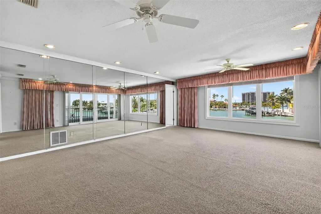 3111 Wedgewood Drive Belleair Beach FL 33786