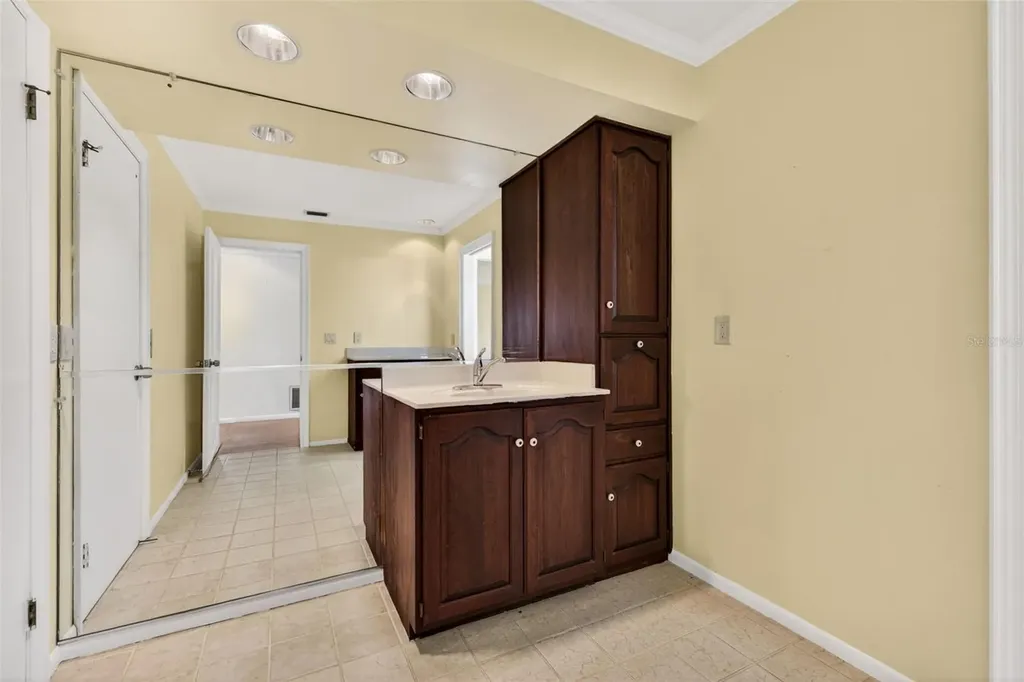 3111 Wedgewood Drive Belleair Beach FL 33786