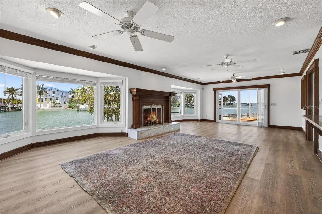 3111 Wedgewood Drive Belleair Beach FL 33786