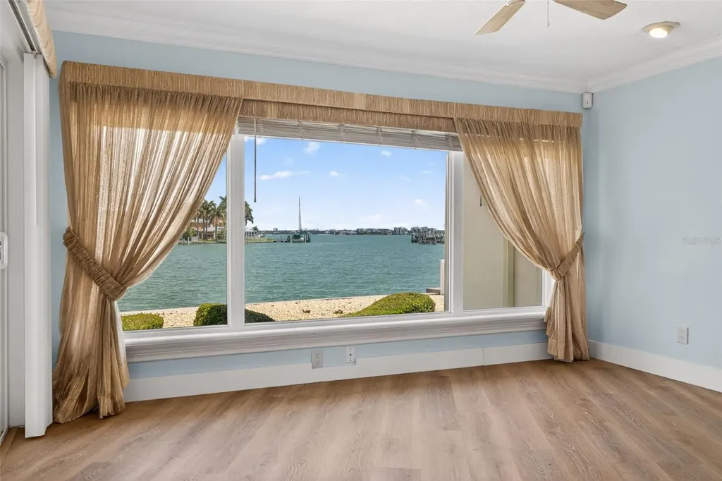 3111 Wedgewood Drive Belleair Beach FL 33786