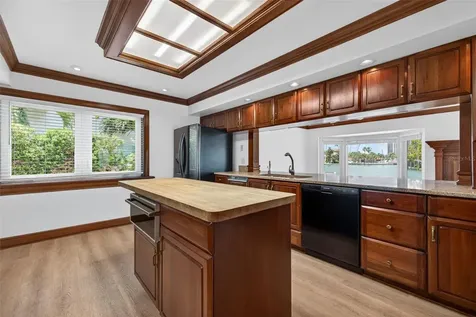 3111 Wedgewood Drive Belleair Beach FL 33786