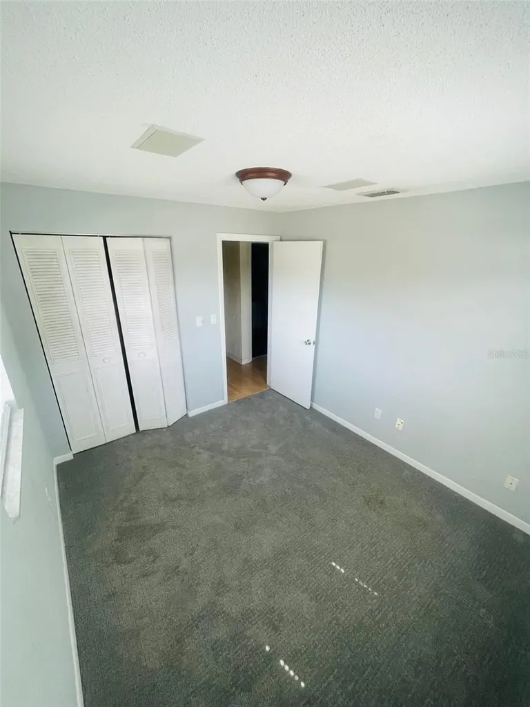 999 Eleanor Avenue Deltona FL 32725