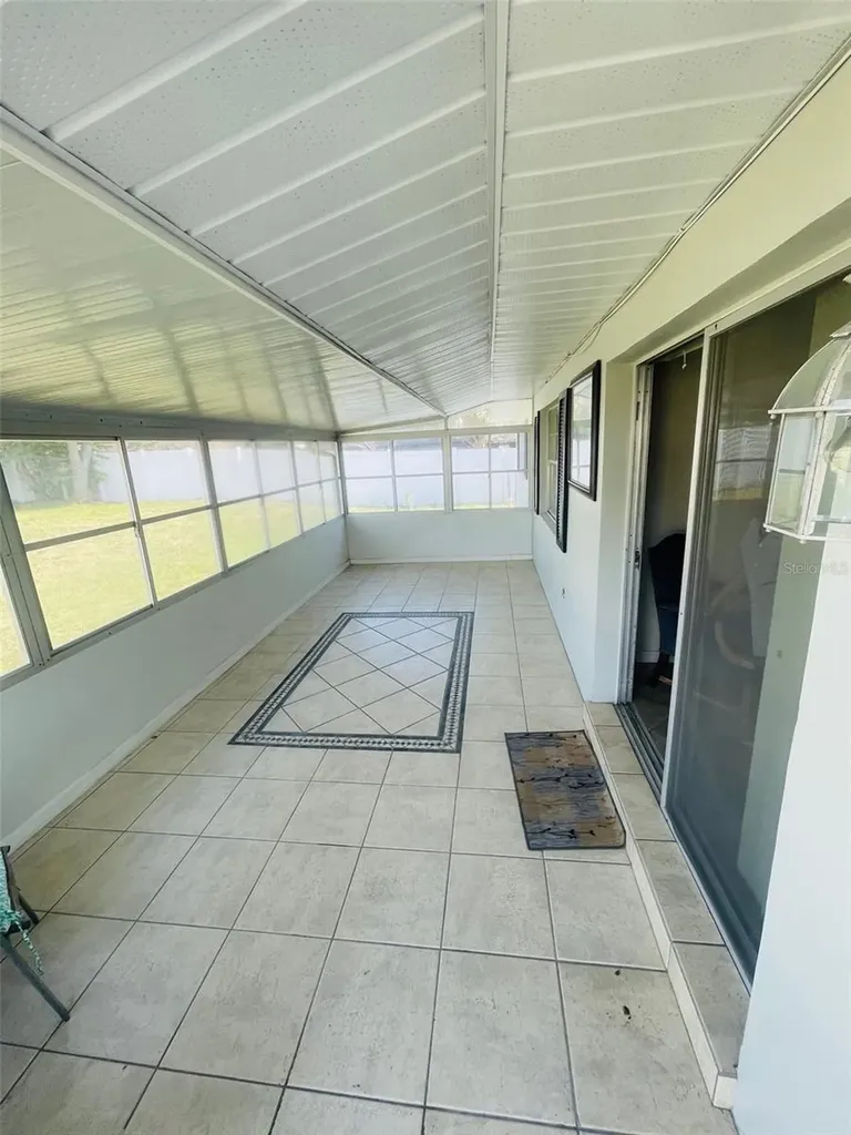999 Eleanor Avenue Deltona FL 32725