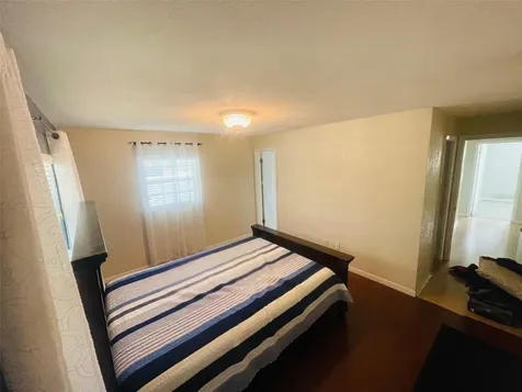 999 Eleanor Avenue Deltona FL 32725