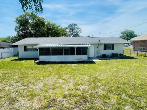 999 Eleanor Avenue Deltona FL 32725