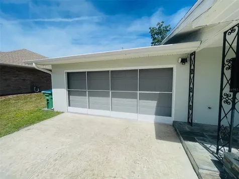 999 Eleanor Avenue Deltona FL 32725