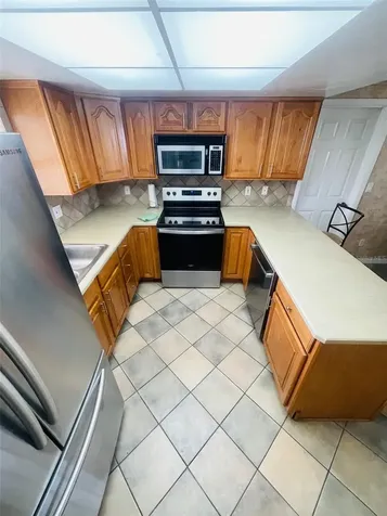 999 Eleanor Avenue Deltona FL 32725