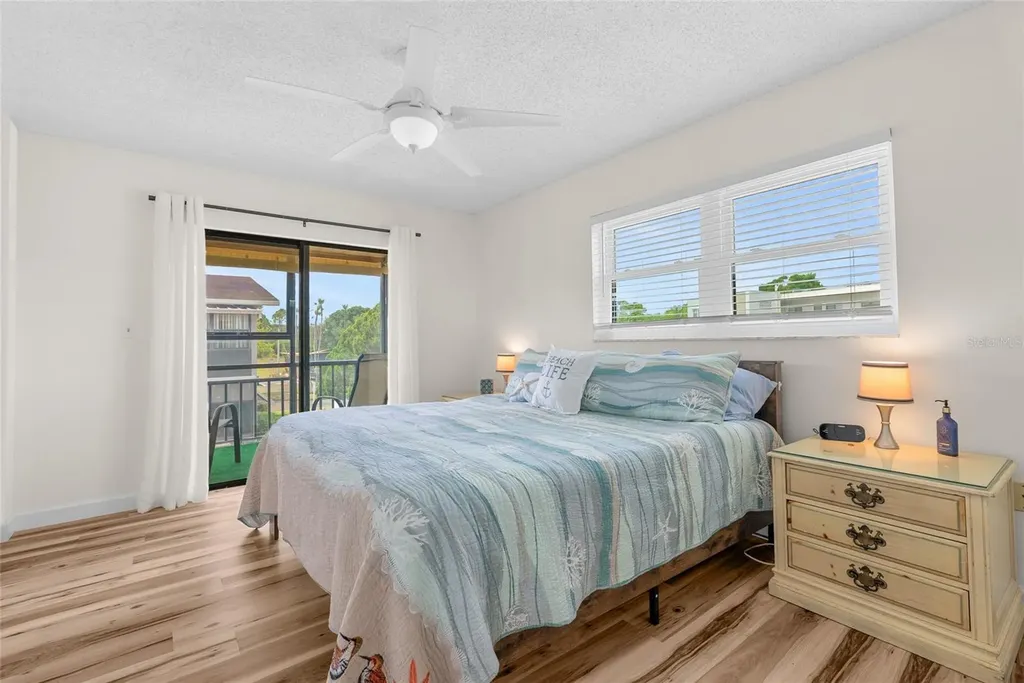 5967 Terrace Park Drive N St Petersburg FL 33709