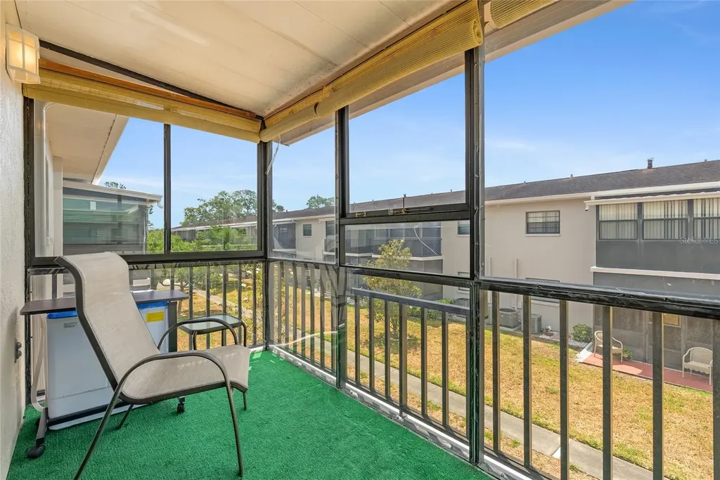 5967 Terrace Park Drive N St Petersburg FL 33709
