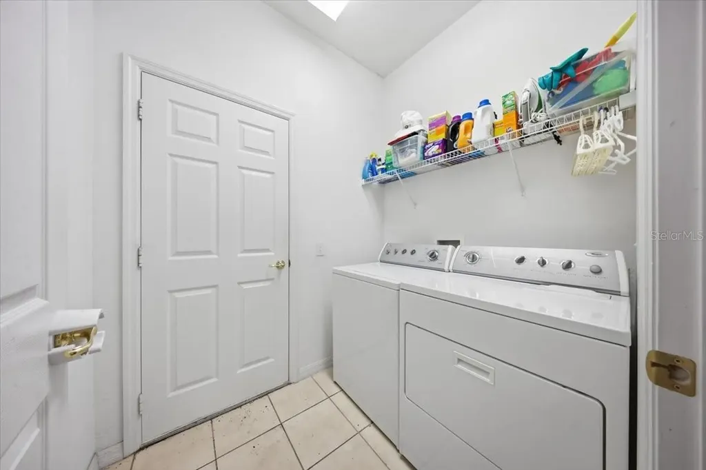 532 Genoa Drive Kissimmee FL 34759
