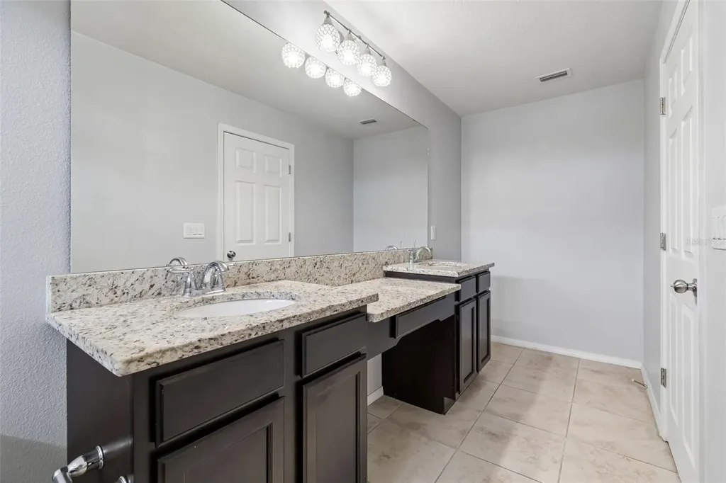 4768 White Sanderling Court Tampa FL 33619