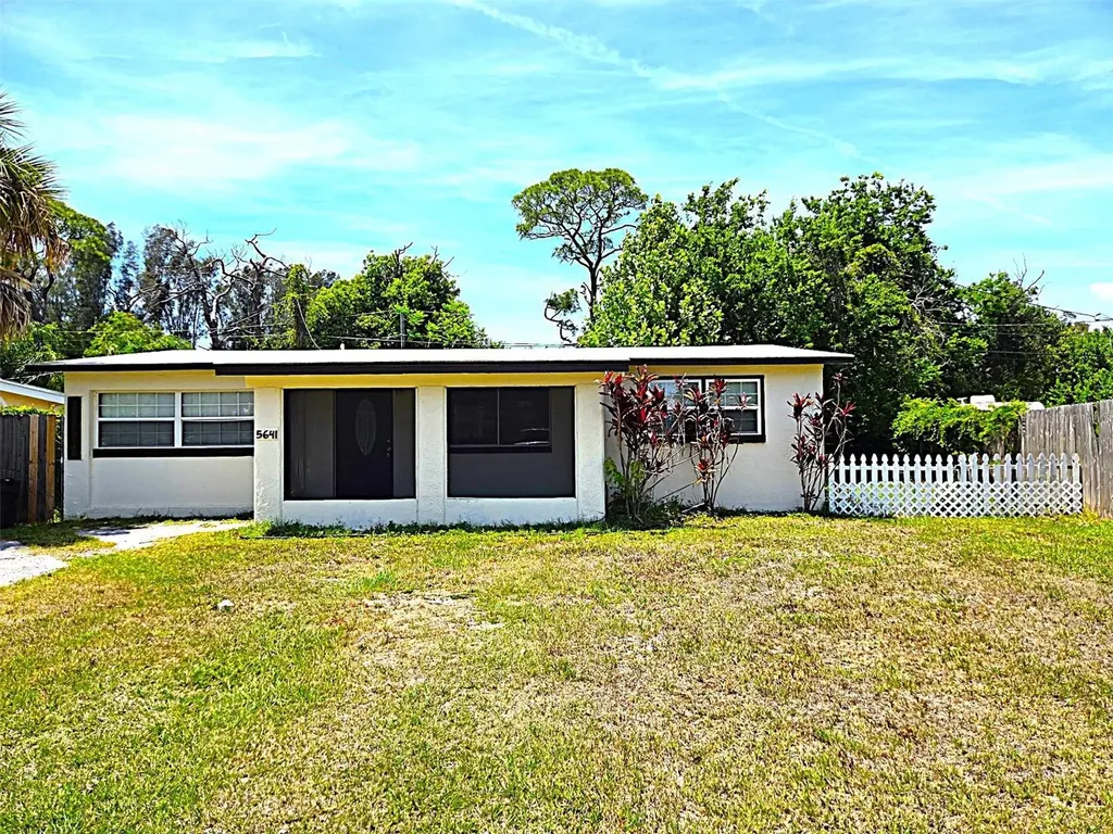 5641 94th Terrace N Pinellas Park FL 33782