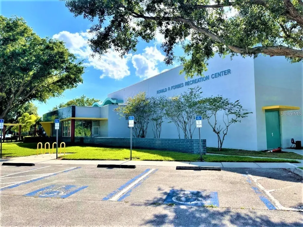 5641 94th Terrace N Pinellas Park FL 33782