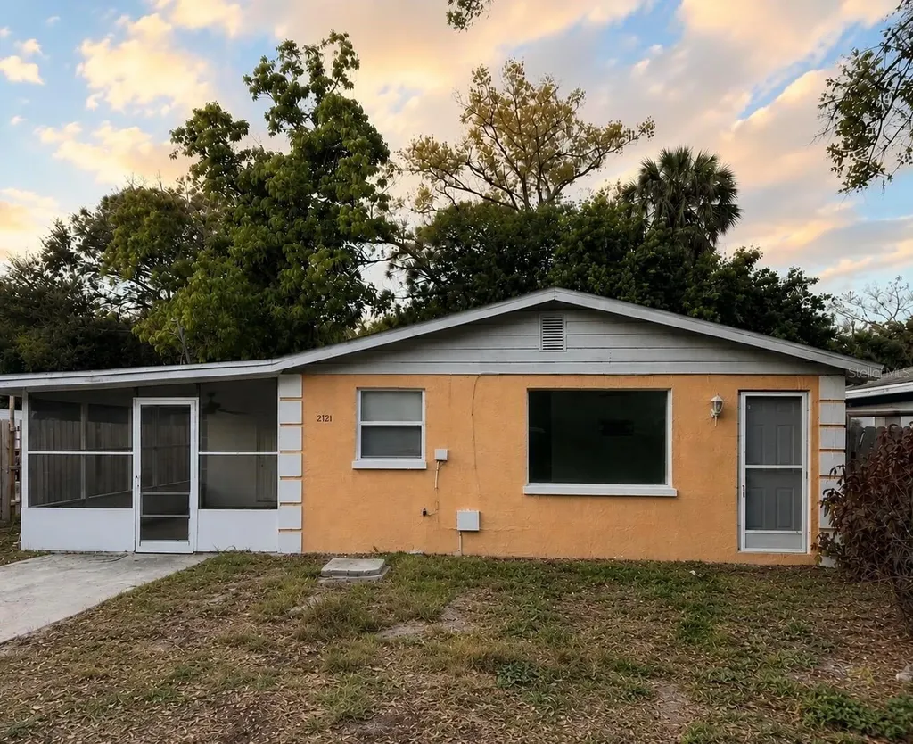 2121 33rd Street Sarasota FL 34234