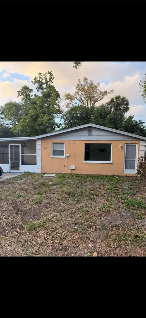 2121 33rd Street Sarasota FL 34234