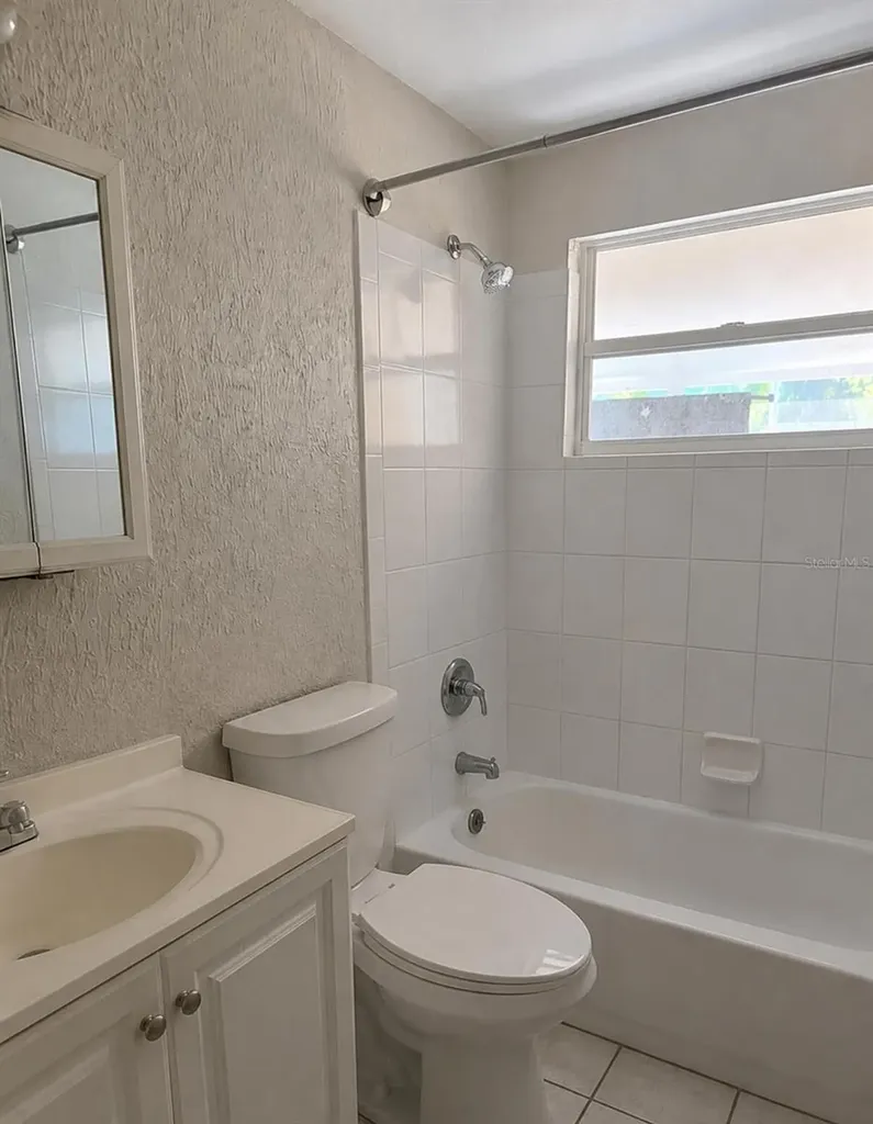 2121 33rd Street Sarasota FL 34234