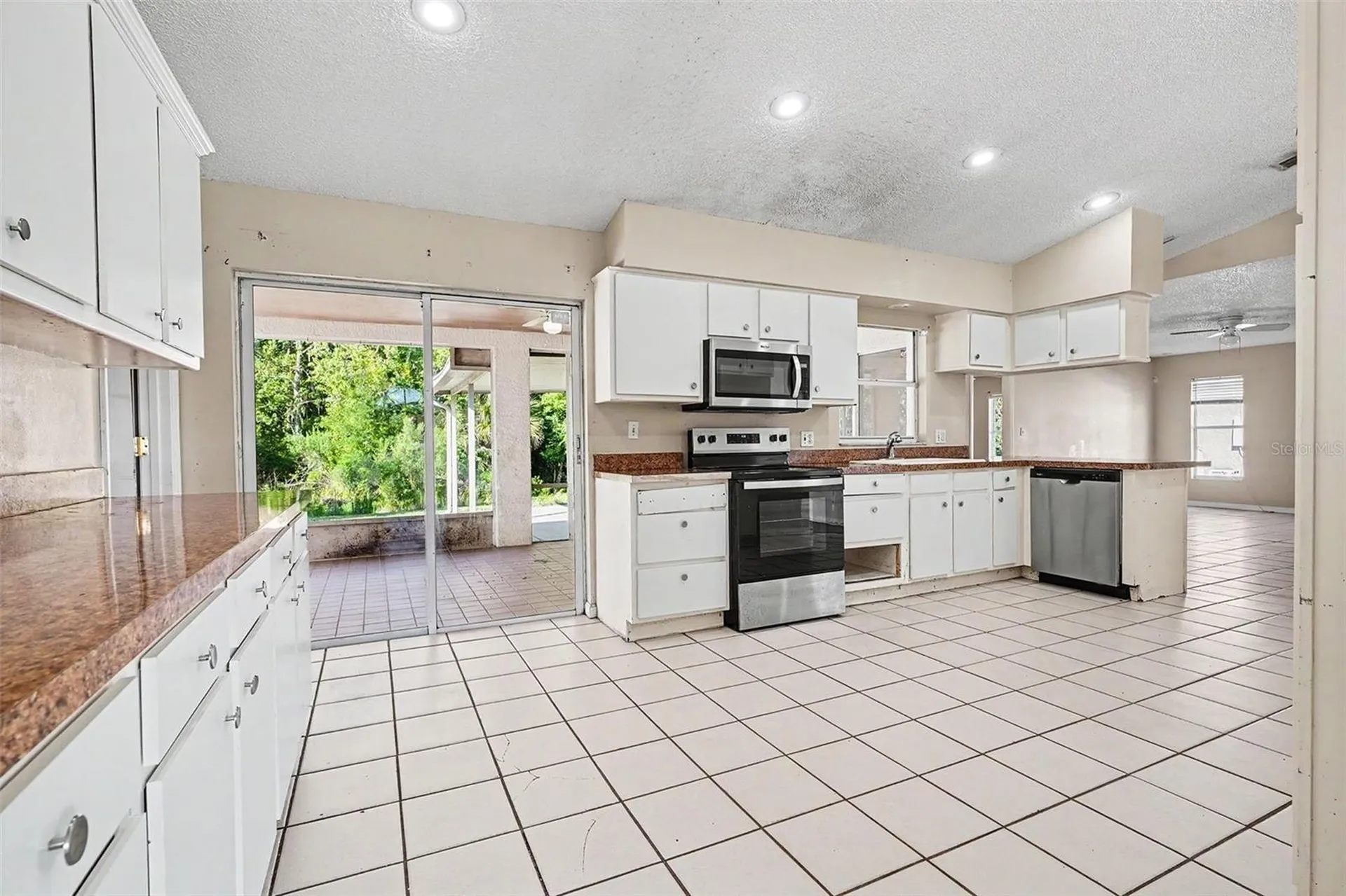 2537 Jasmine Trace Drive Kissimmee FL 34758