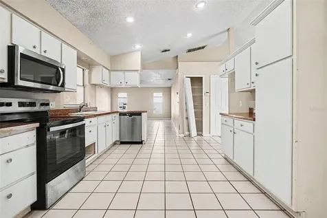 2537 Jasmine Trace Drive Kissimmee FL 34758
