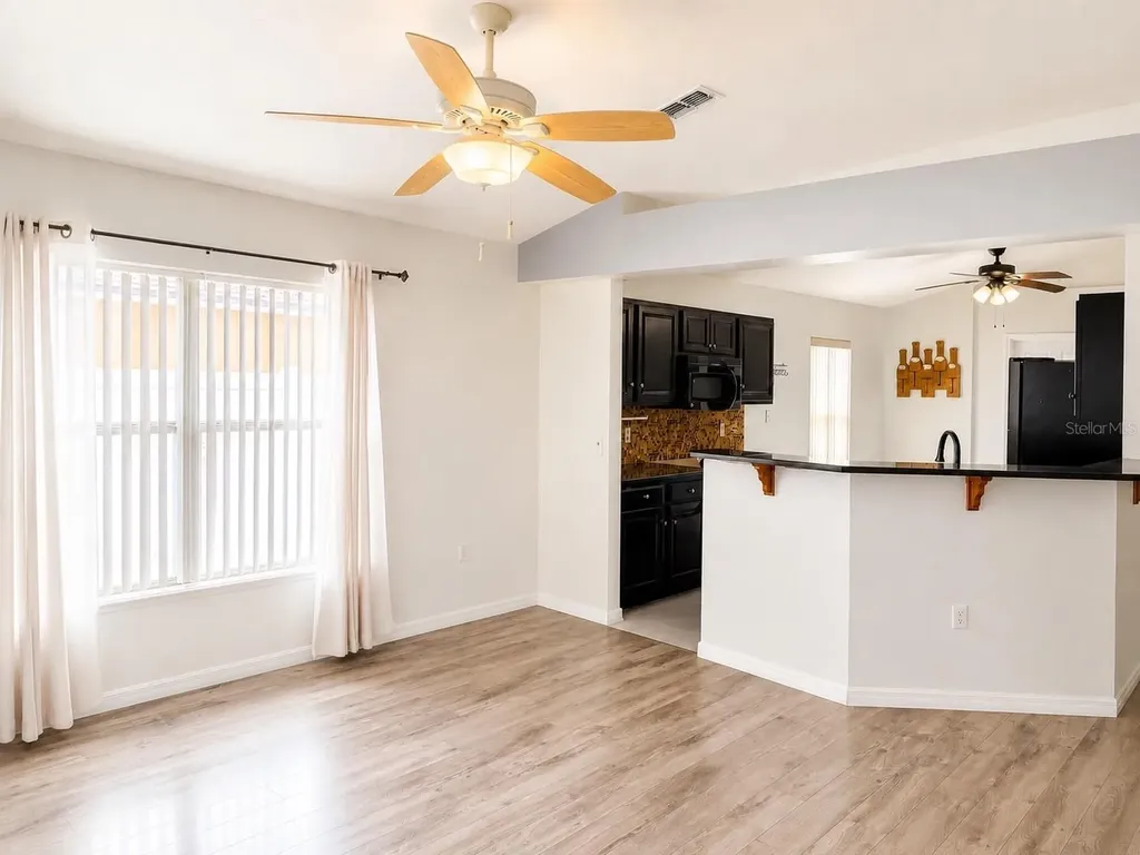 2221 Paria Lane Kissimmee FL 34758