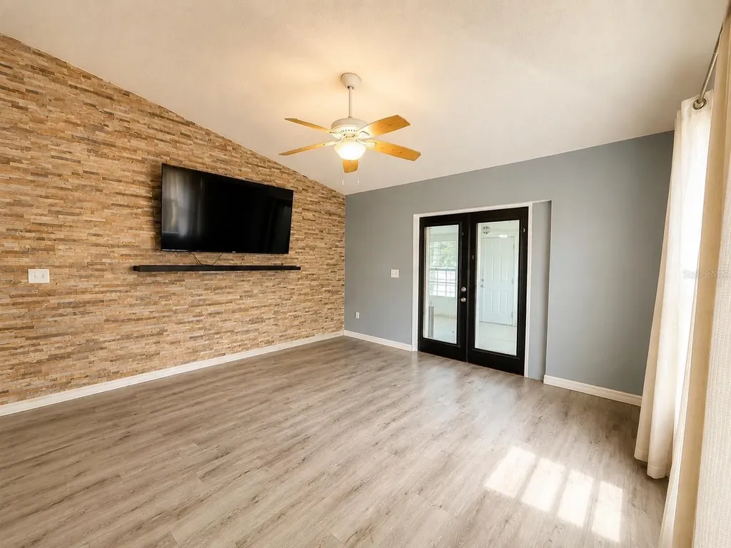2221 Paria Lane Kissimmee FL 34758