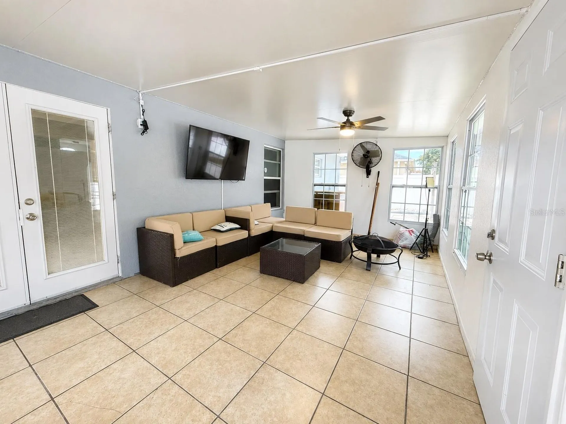 2221 Paria Lane Kissimmee FL 34758