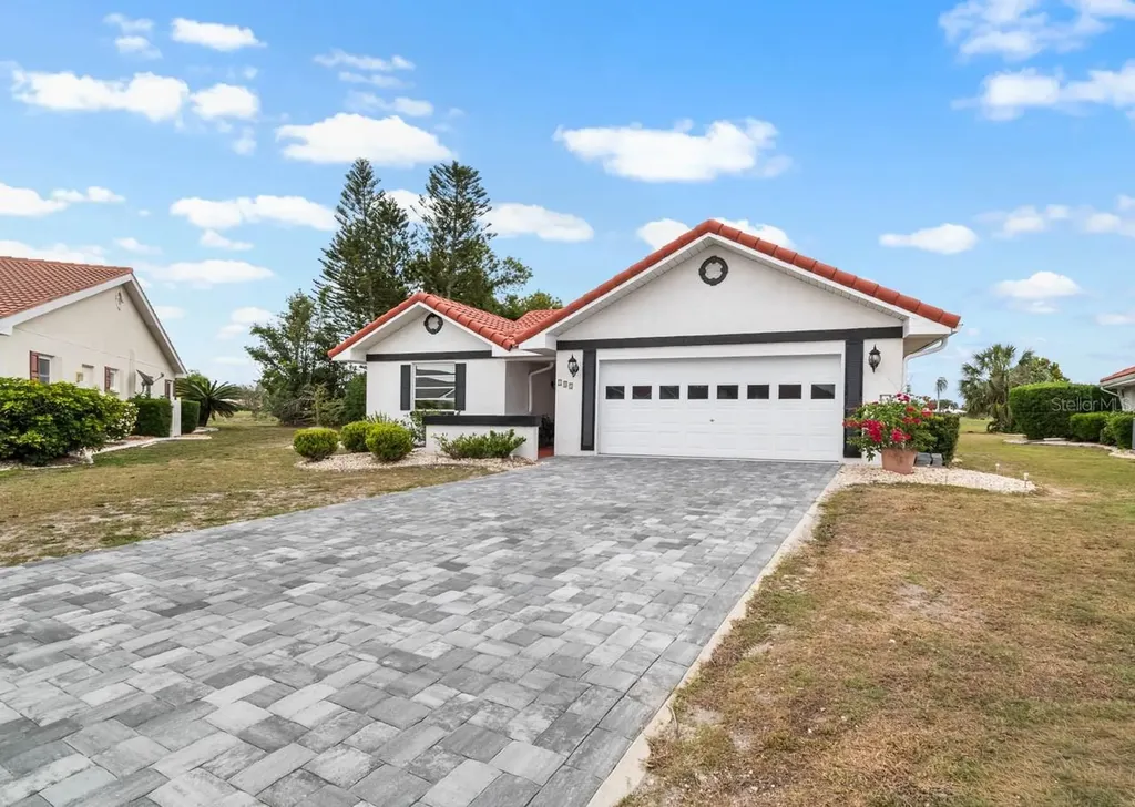 705 Westmont Way Sun City Center FL 33573