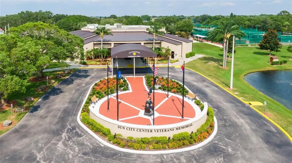 705 Westmont Way Sun City Center FL 33573