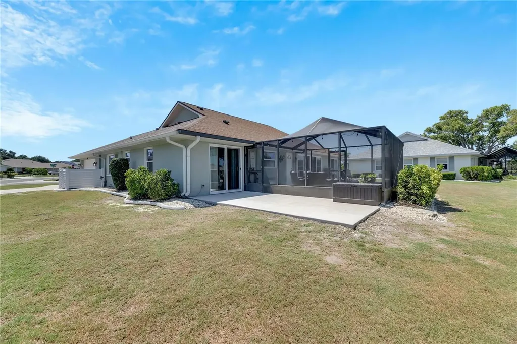 2002 E View Drive Sun City Center FL 33573