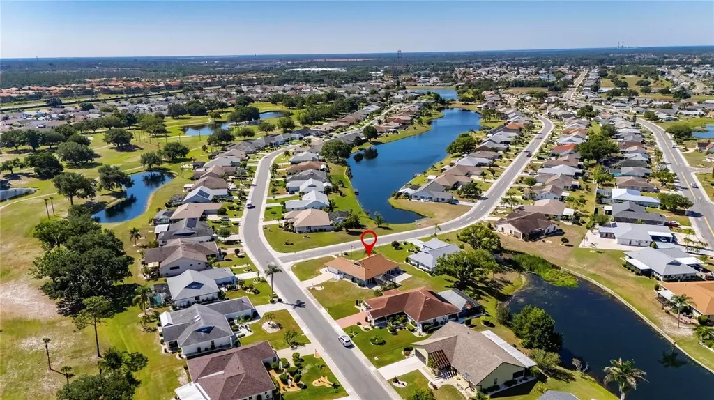 2002 E View Drive Sun City Center FL 33573